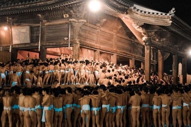 13 Хадакамацури Япония Фестиваль азия странность